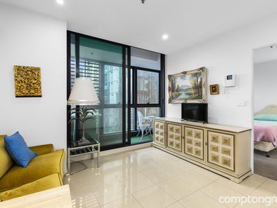 2501 / 8 Sutherland Street, Melbourne