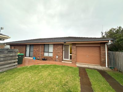2 / 9 Livingston Court, Warrnambool