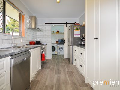 24 Dobell Avenue, Collingwood Park