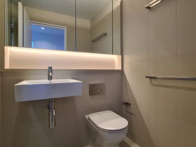 3611 / 628 Flinders Street, Docklands