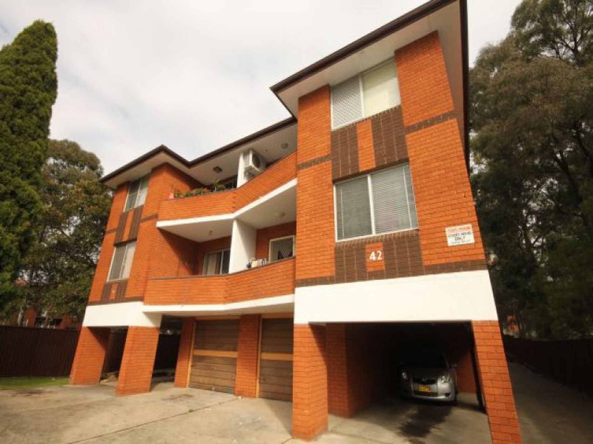 11 / 40-42 Hampden Rd, Lakemba