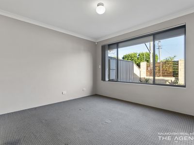 69 Arkana Road, Westminster
