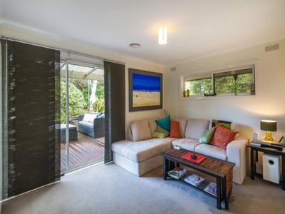 11 Wynn Avenue, Mount Macedon