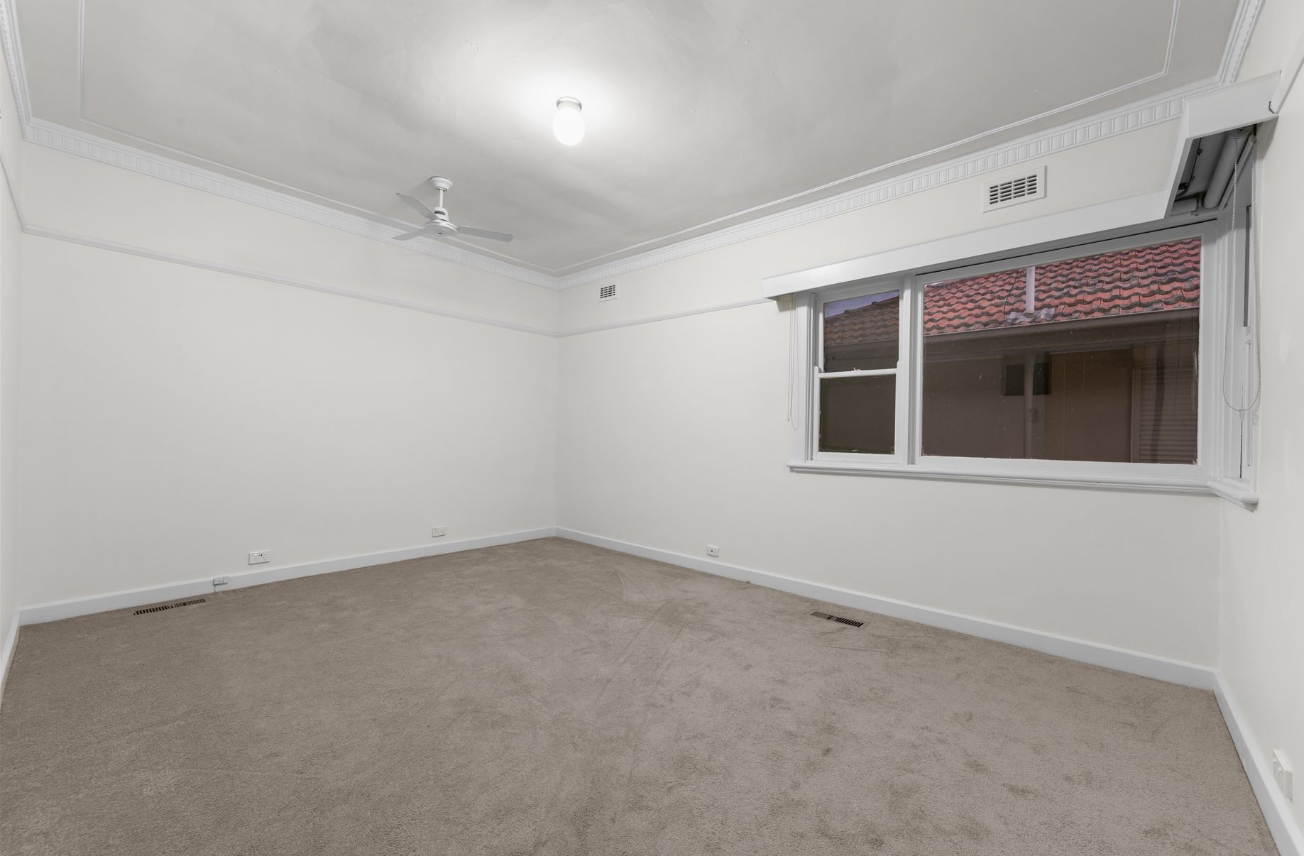 85 Woodlands Avenue, Pascoe Vale South, Pascoe Vale South - Thumbnail 6