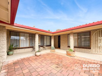 14 Hazelwood Drive, Dubbo