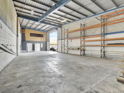10 Keller Crescent, Carrara