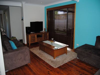 70 Barton Street, Oak Flats
