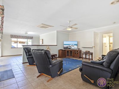 76 Explorer Drive, Thornlie