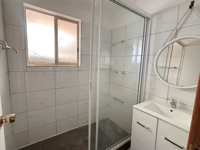 1 / 5 Horsfield Place, Victory Heights