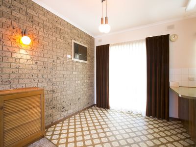 228 Trimmer Parade, Grange