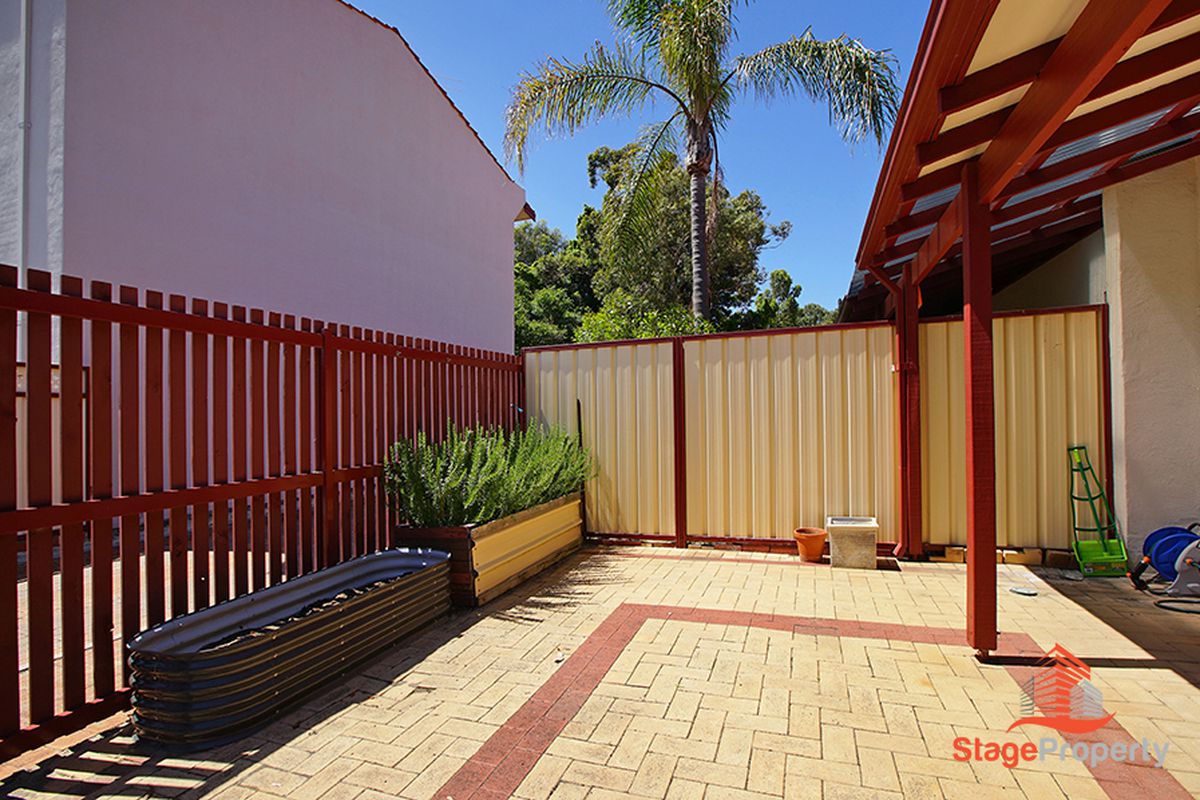 12 / 33 Farina Drive, Yokine