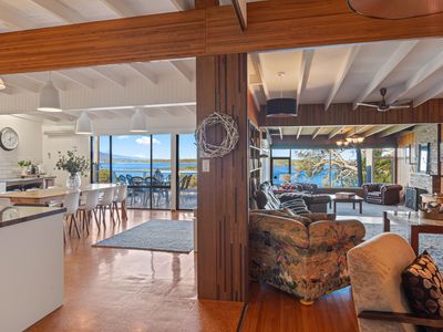 10 Mirrabooka Road, Mallacoota