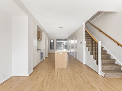 24 Graduation Parade, Taperoo