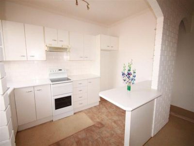 4 / 38 Flora Street, Roselands