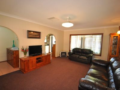 10 Villiers Avenue, Dubbo