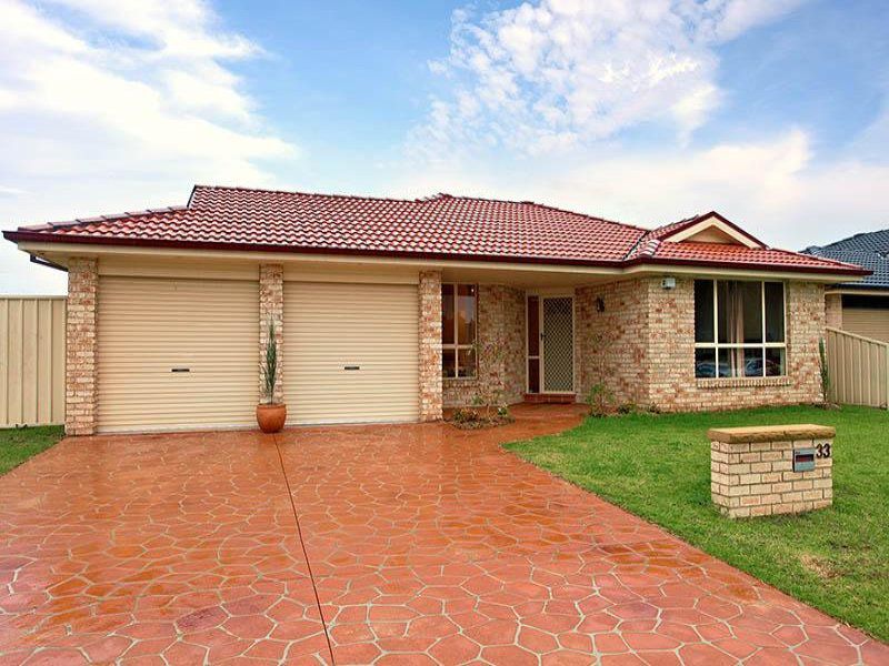 33 Galloway Cres, St Andrews