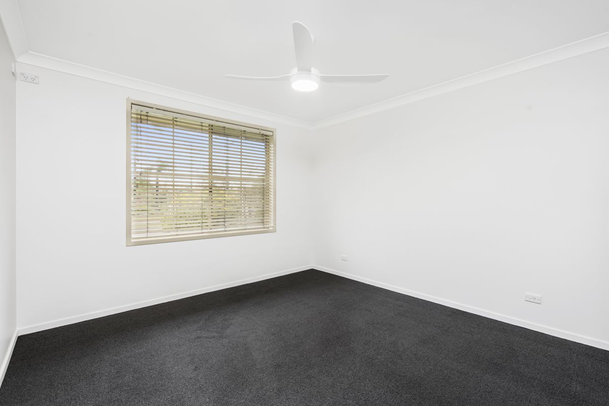 1 Adrian Close, Bateau Bay