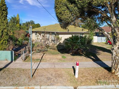 5 Forsyth Avenue, Horsham