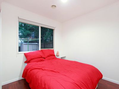 25 Pinehill Drive, Rowville