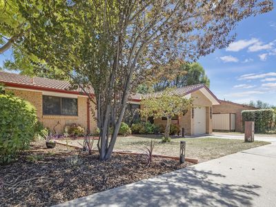 27 / 18 Cromwell Circuit, Isabella Plains