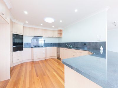 9 Pleasant View Close, Albion Park