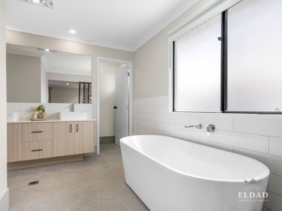 24 Regina Street, Coomera
