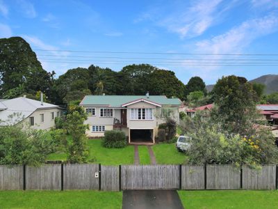 11 GIBSON STREET, Atherton