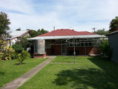 28 Orchard Avenue, Everard Park