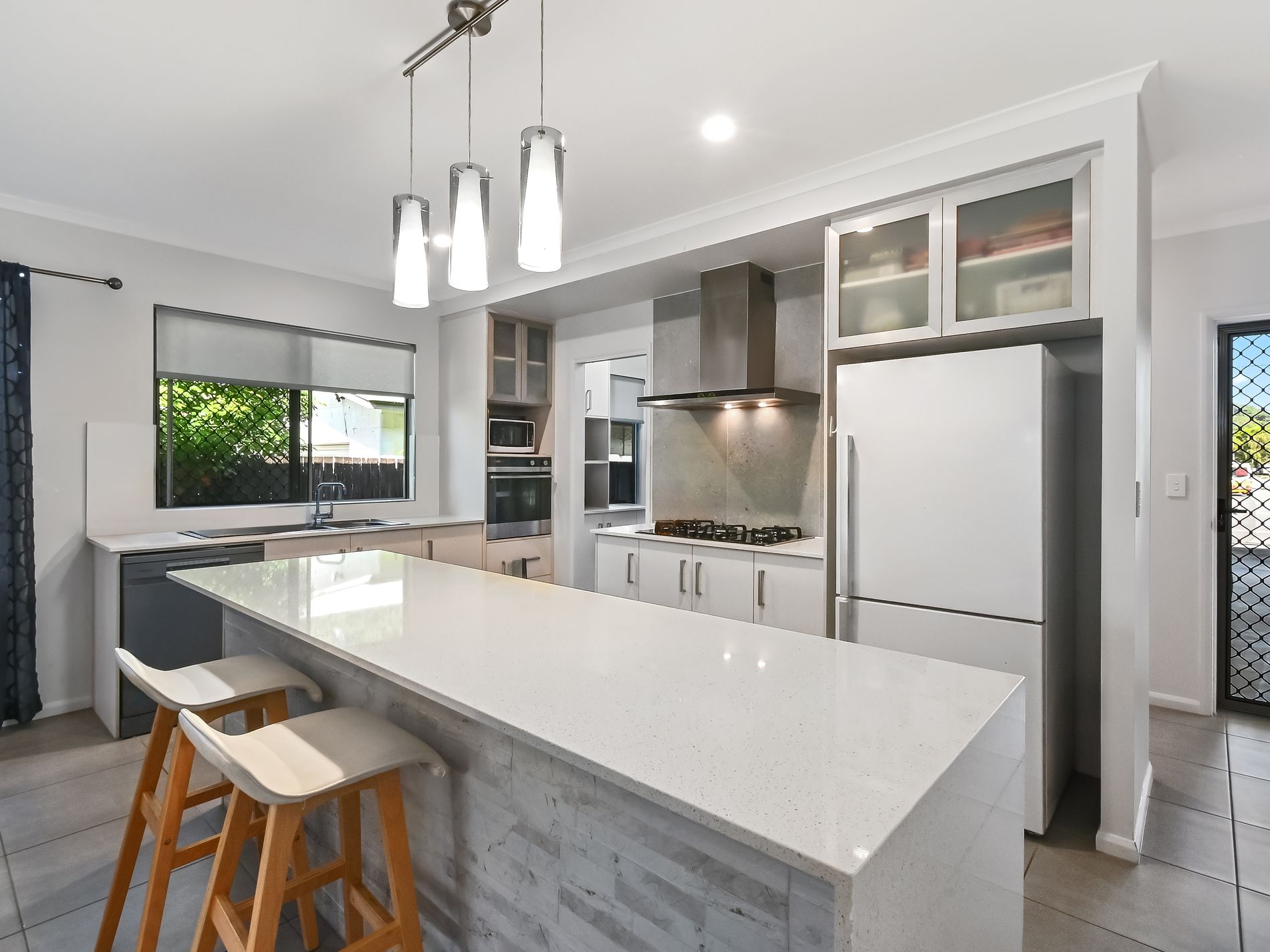 14 POOLWOOD ROAD, Kewarra Beach