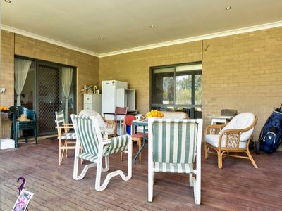 10 Vine Street, Holbrook