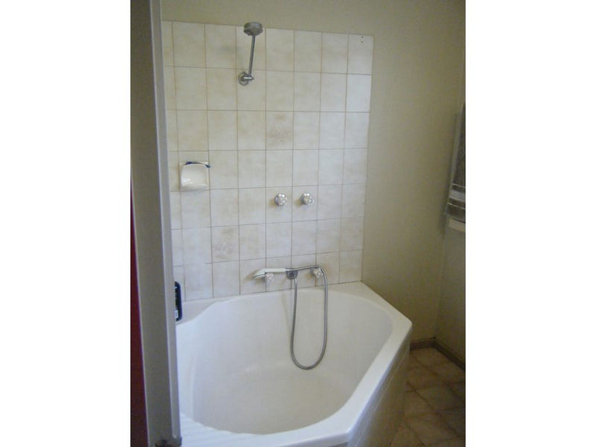 30-38 Hovell St, Avenel