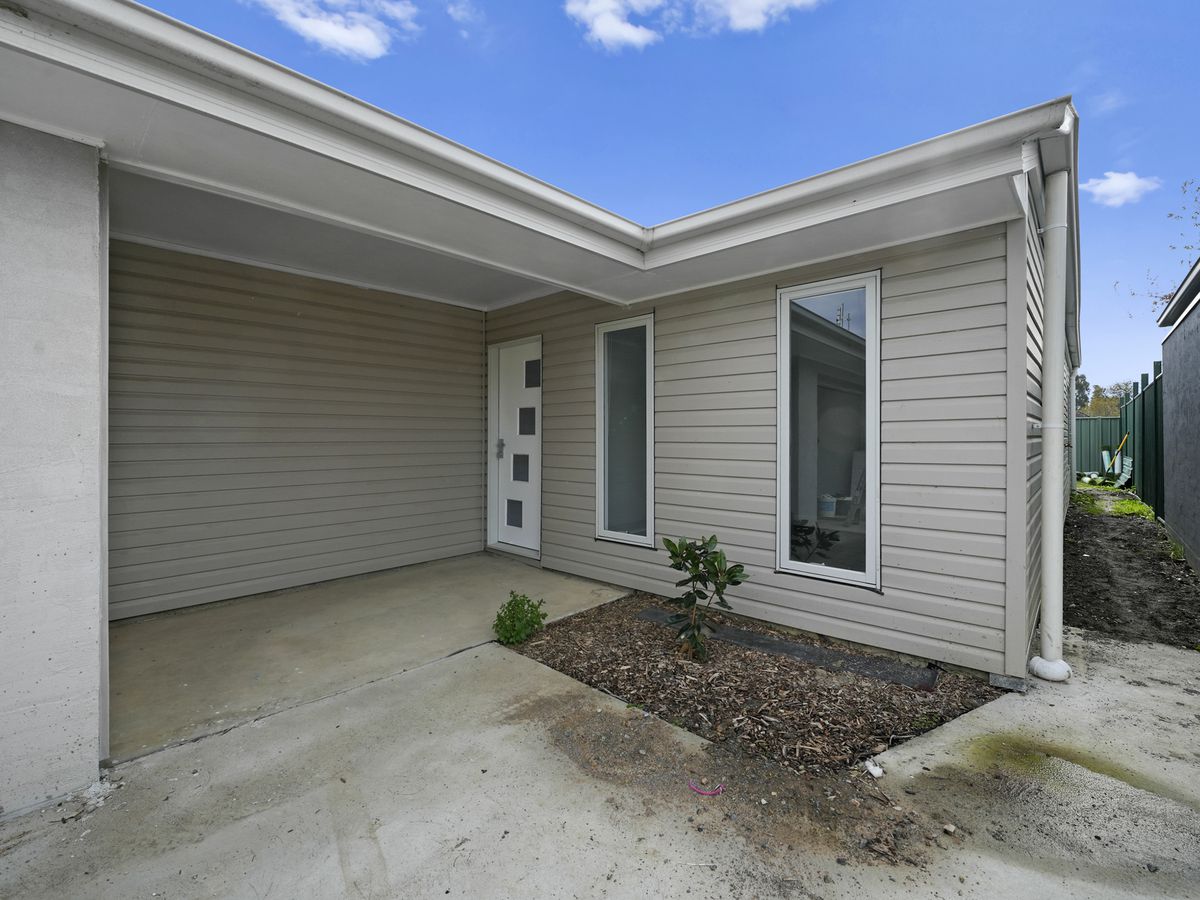 2 / 117 Mackellar Street, Benalla