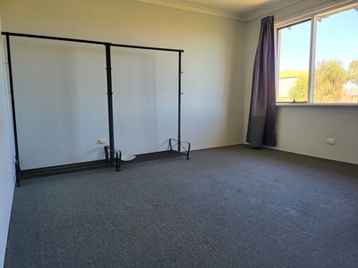 17 Compass Circle, Yanchep