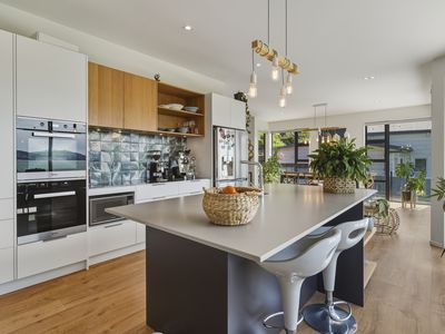 78 Saint Leonards Drive, Saint Leonards