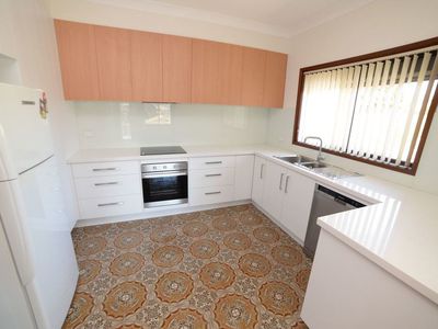 32 Trevor Avenue, Lake Heights