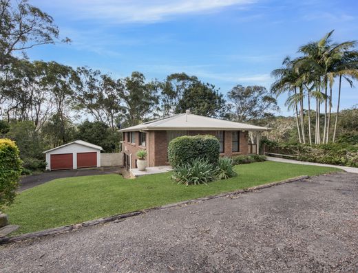 Secluded Coastal Living: Dual Living on a 2.5-Acre Sanctuary