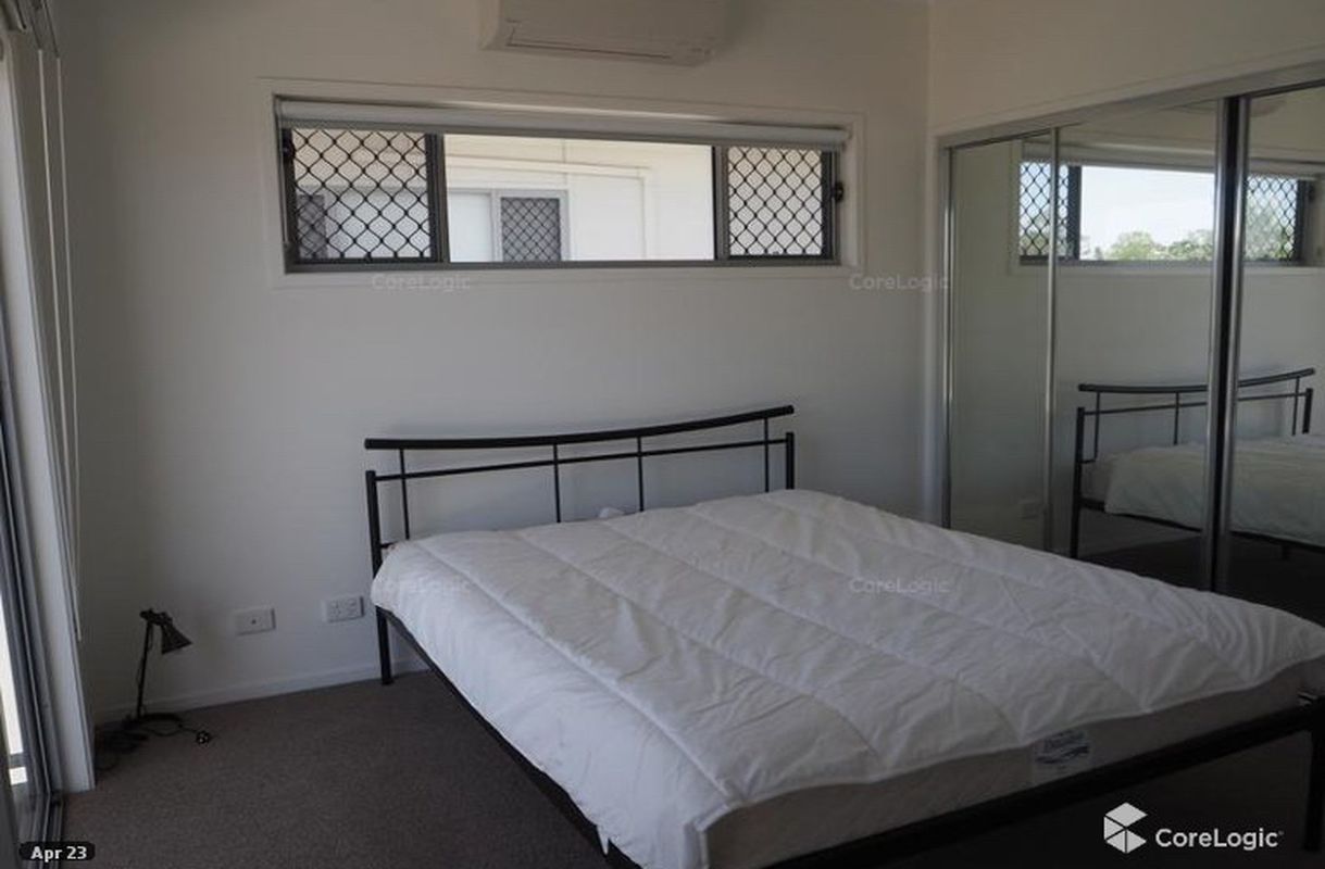 3 Matheson Court, Middlemount Oxbridge Global Real Estate, Finance