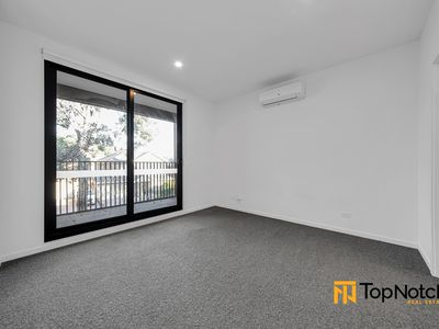 6C Gonella Crescent, Bundoora