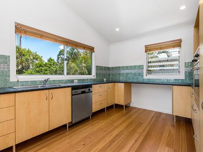 32 Mia Court, Ocean Shores