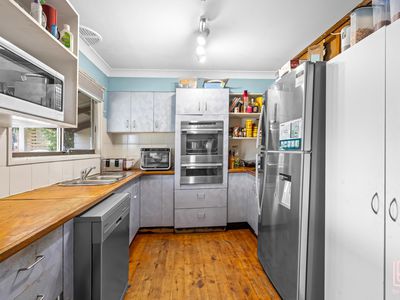 58 McKellar Boulevard, Blue Haven