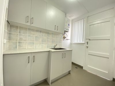 17 Jindabyne Street, Heckenberg