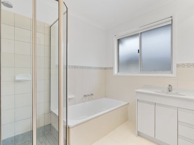 5 / 30 Stretton Drive, Helensvale