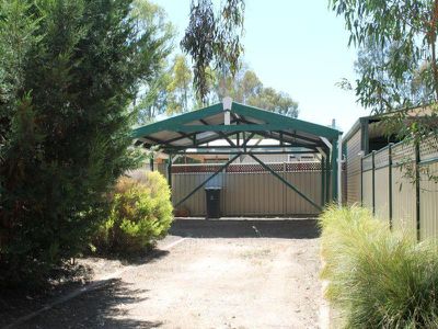 27 Wattle Drive, Heathcote