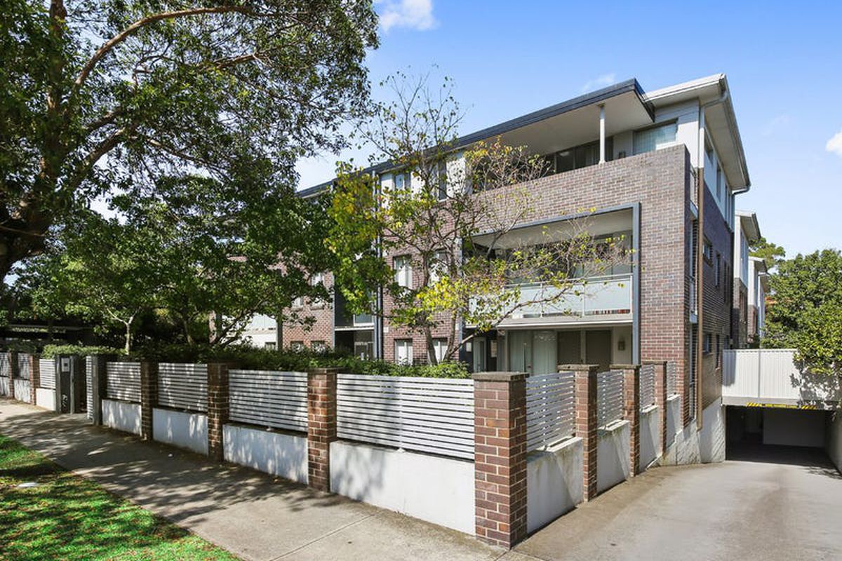8 / 40-42 Henley Road, Homebush West