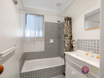 1 Rusthall Way, Huntingdale