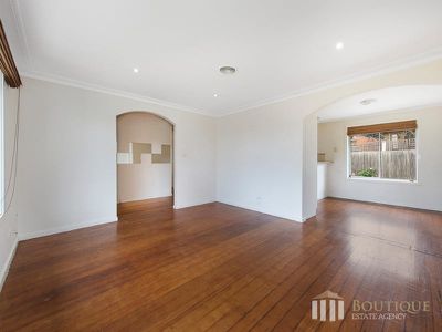 8 Thredbo Court, Dandenong North