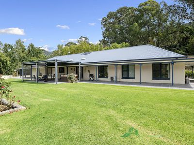 169 Simmonds Creek Road, Tawonga South