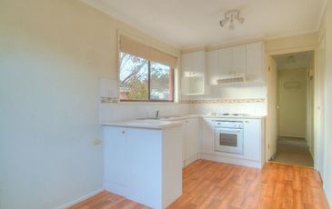 4 / 25-27 Peel Street, Berwick