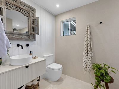 24 Lindeman Avenue, Slade Point