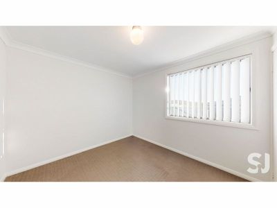 19 Dunheved Circle, Dubbo
